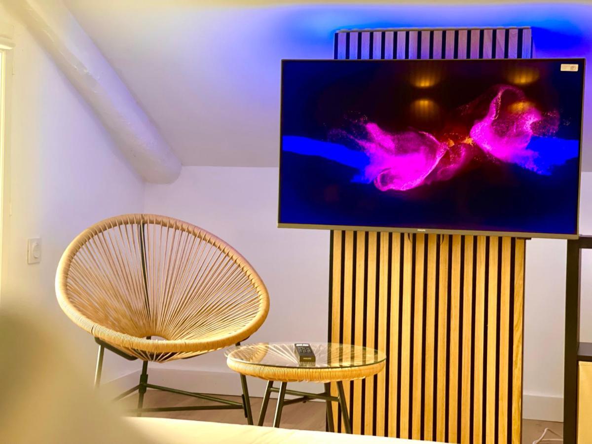 Sv - L'Experience Design Duplex In Marseille Apartment Bagian luar foto