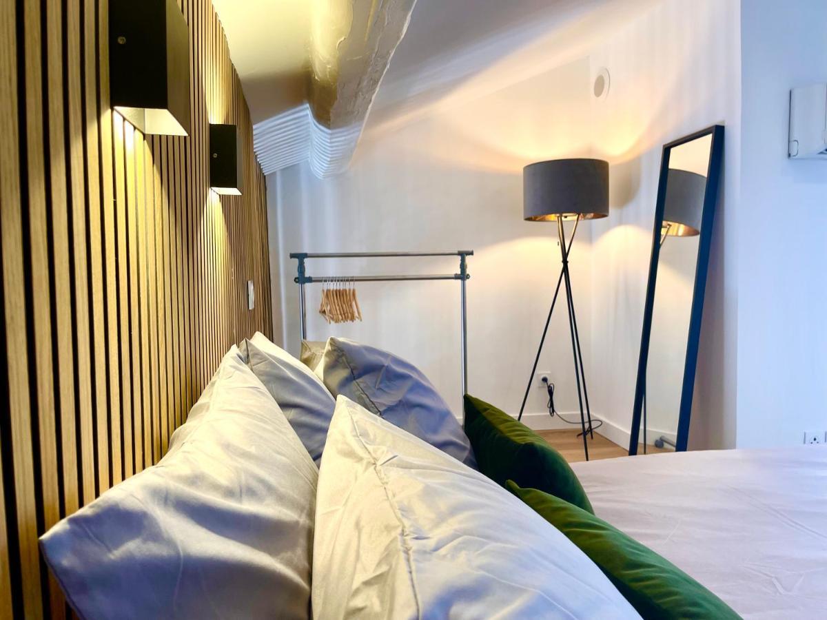 Sv - L'Experience Design Duplex In Marseille Apartment Bagian luar foto