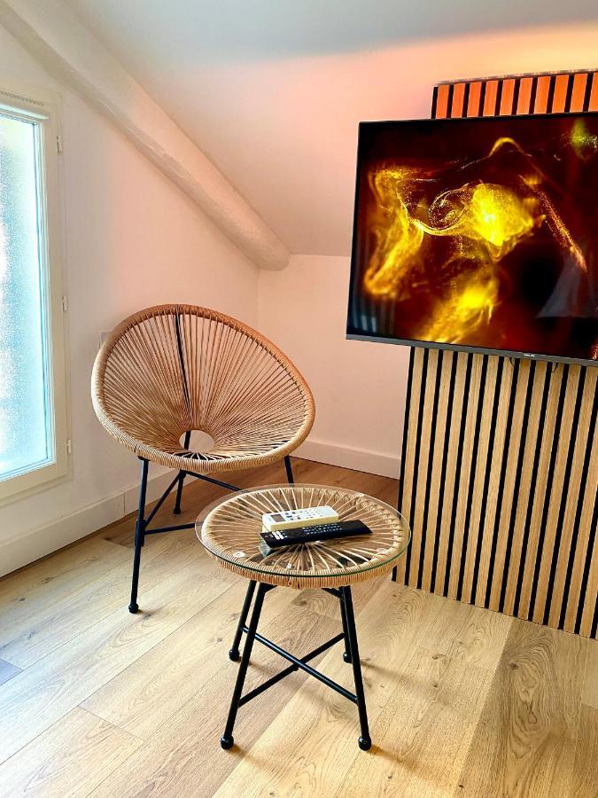 Sv - L'Experience Design Duplex In Marseille Apartment Bagian luar foto
