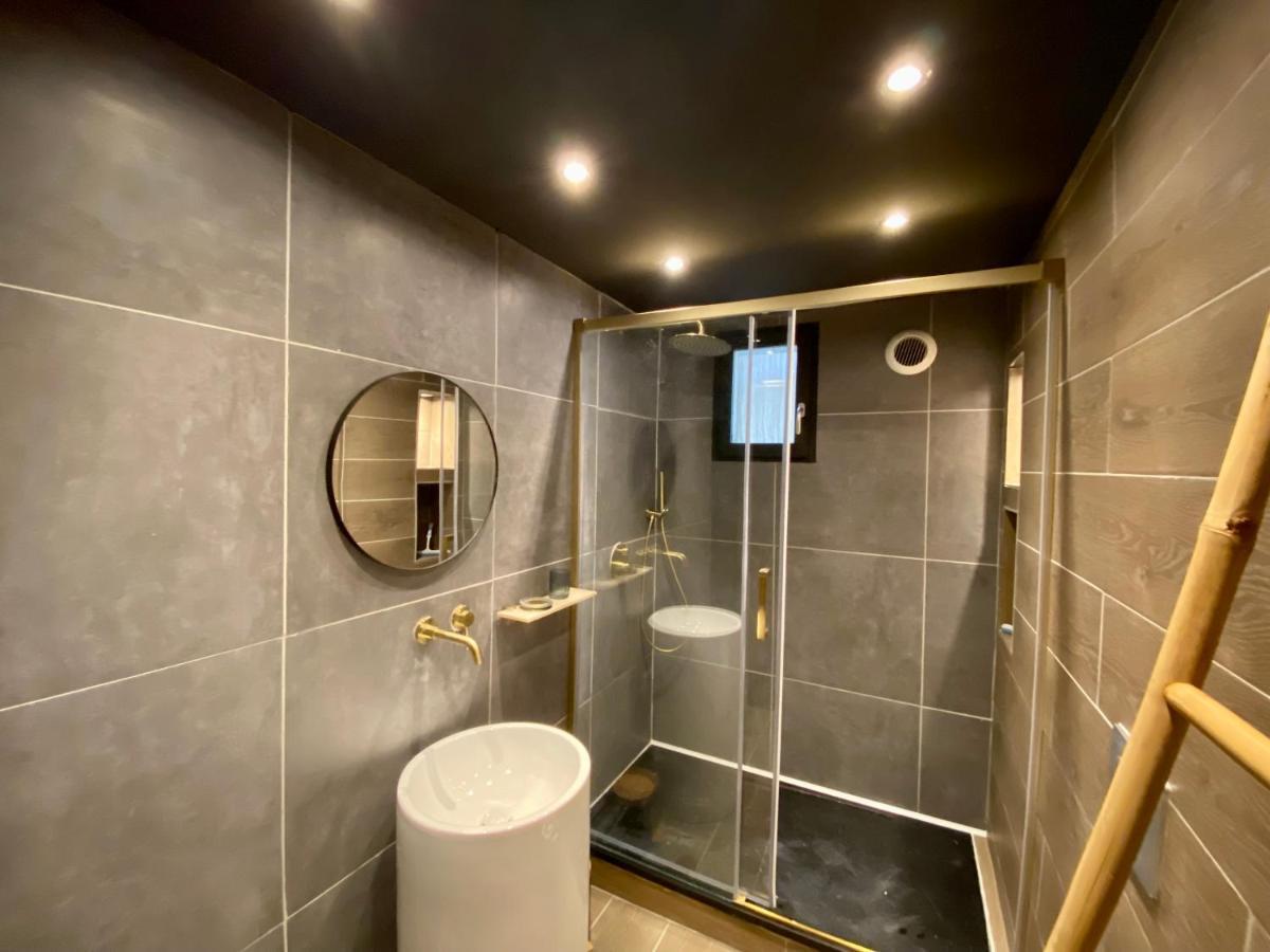Sv - L'Experience Design Duplex In Marseille Apartment Bagian luar foto